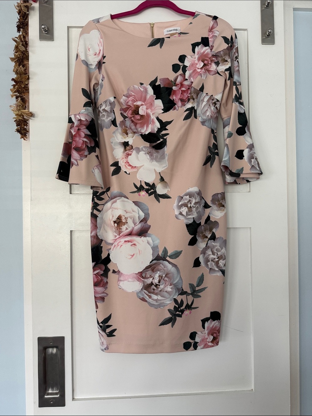 Calvin Klein Blush Floral Bell-Sleeve Midi Dress - Picture 4 of 9